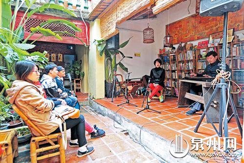客棧經常舉辦一些文化活動，吸引不少市民和游客。